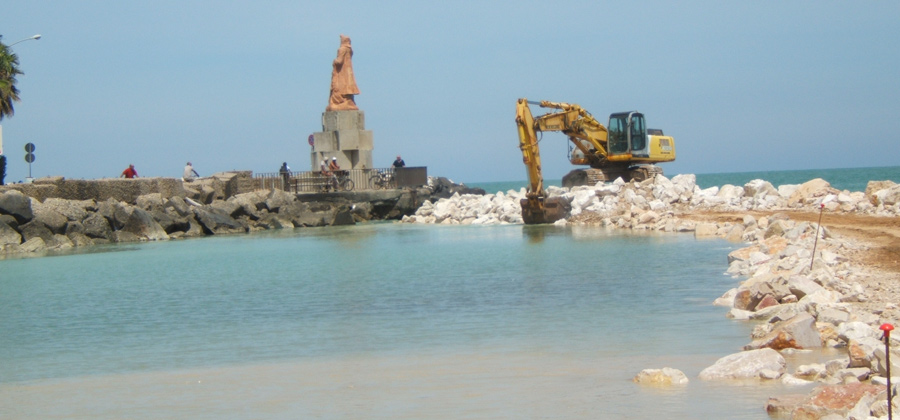 San Benedetto, sistemazione delle foce del torrente Albula